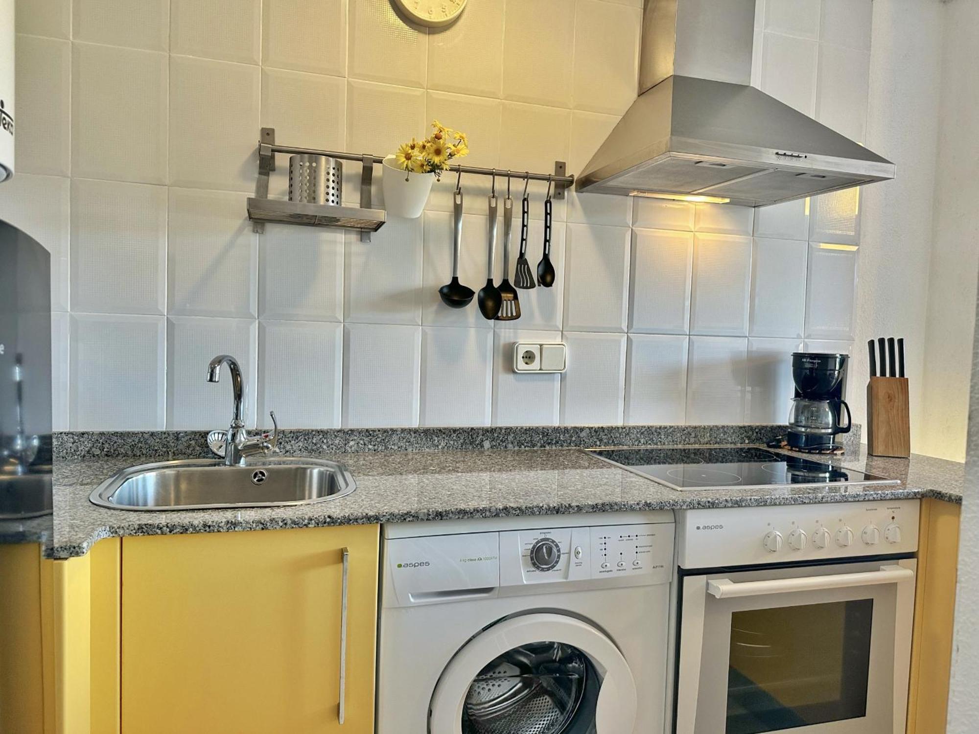 Ria De Ajo Apartment Isla Plana Екстериор снимка