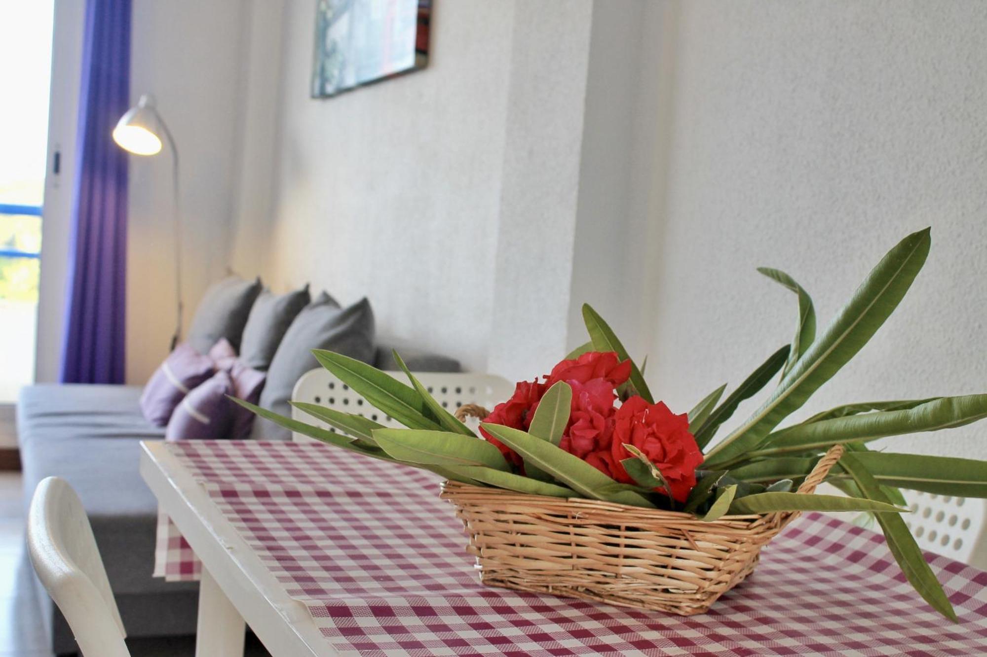 Ria De Ajo Apartment Isla Plana Екстериор снимка